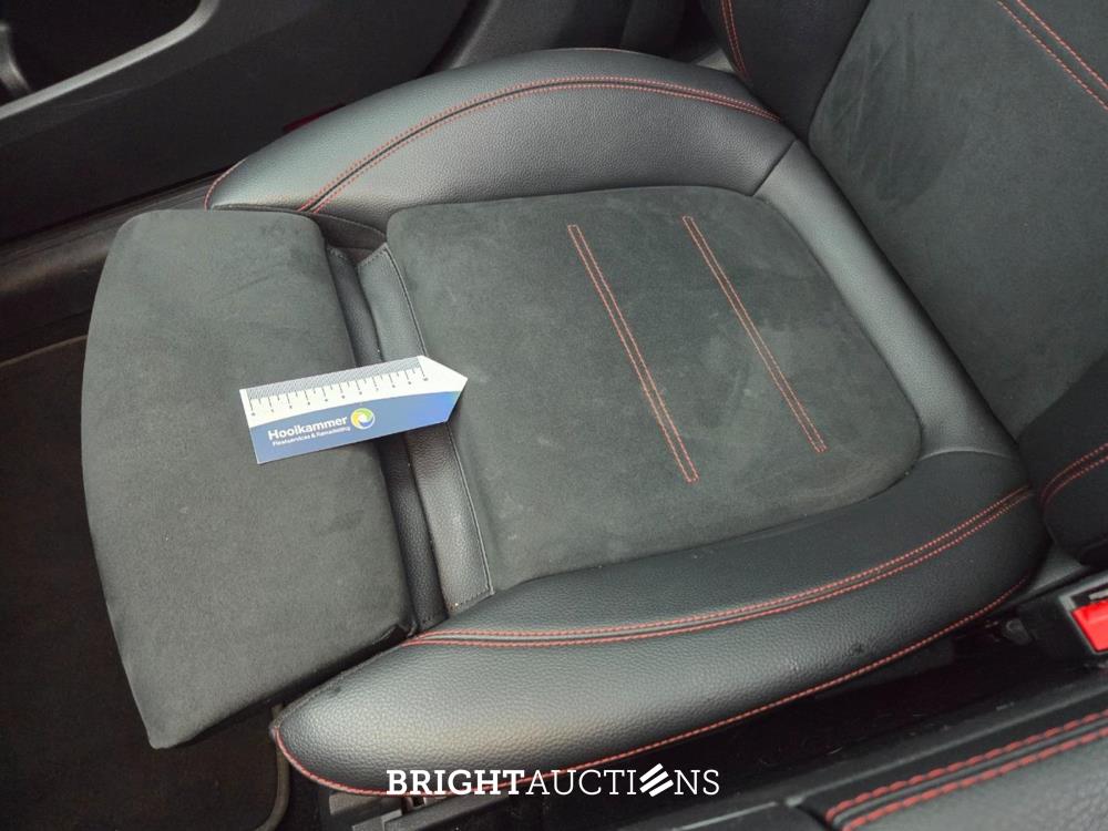 Mercedes-Benz A 180 Premium Plus 136pk 2019 A-klasse, N-189-LP