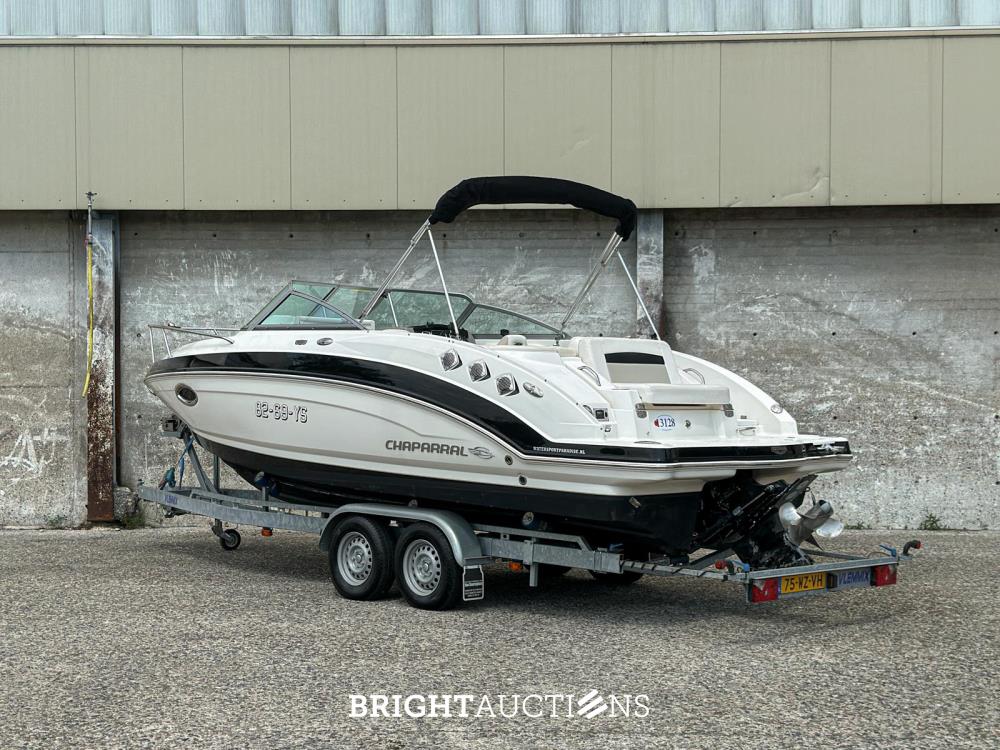 Chaparral 225 SSi Sportboot / Speedboot met Kajuit, MerCruiser 300pk – 2012