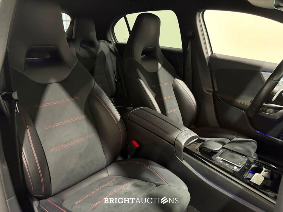 Mercedes-Benz A180 Business Solution AMG 136pk 2021 (Origineel-NL) A-klasse, K-126-HF