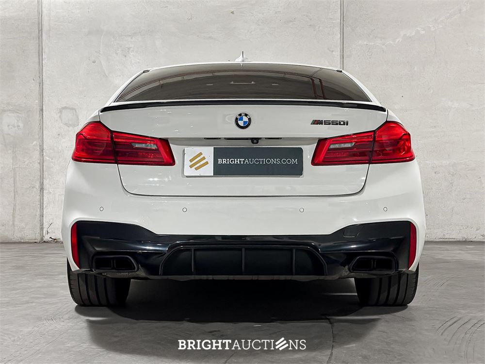 BMW M550i xDrive High Executive 462pk 2018 5-serie, KKP-44-R
