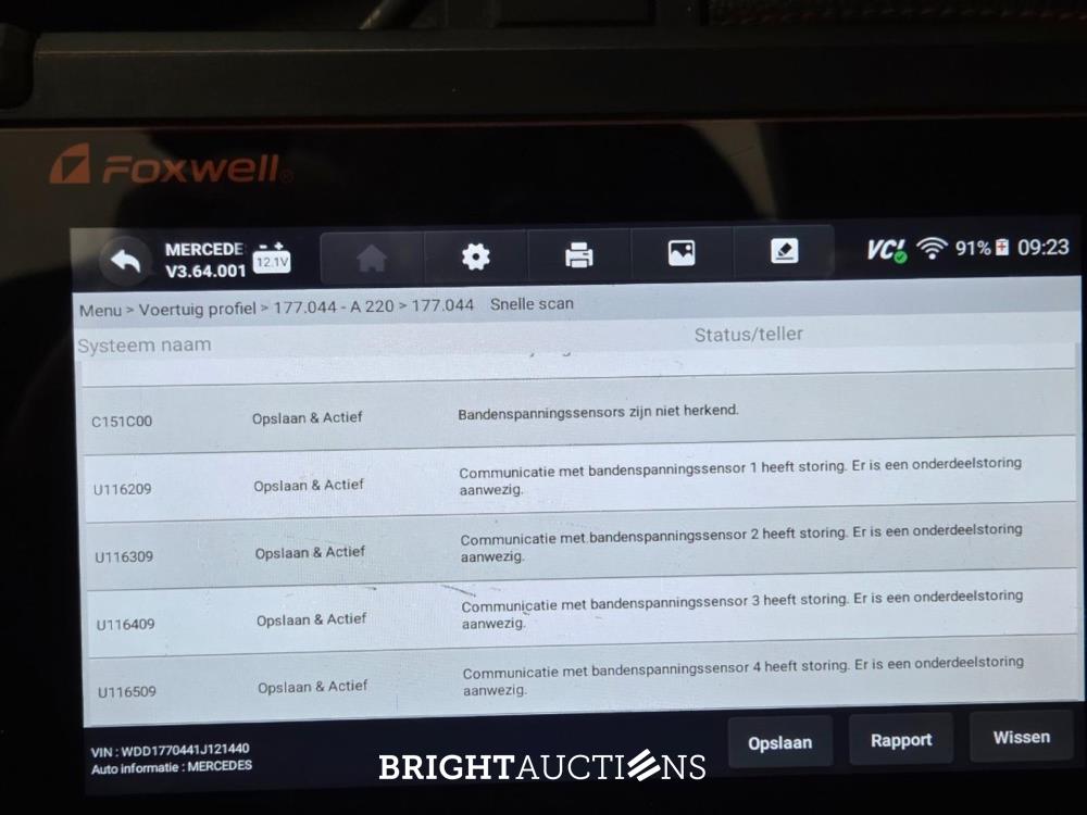 Mercedes-Benz A 220 Premium Plus 190pk 2019 A-klasse, T-192-LD