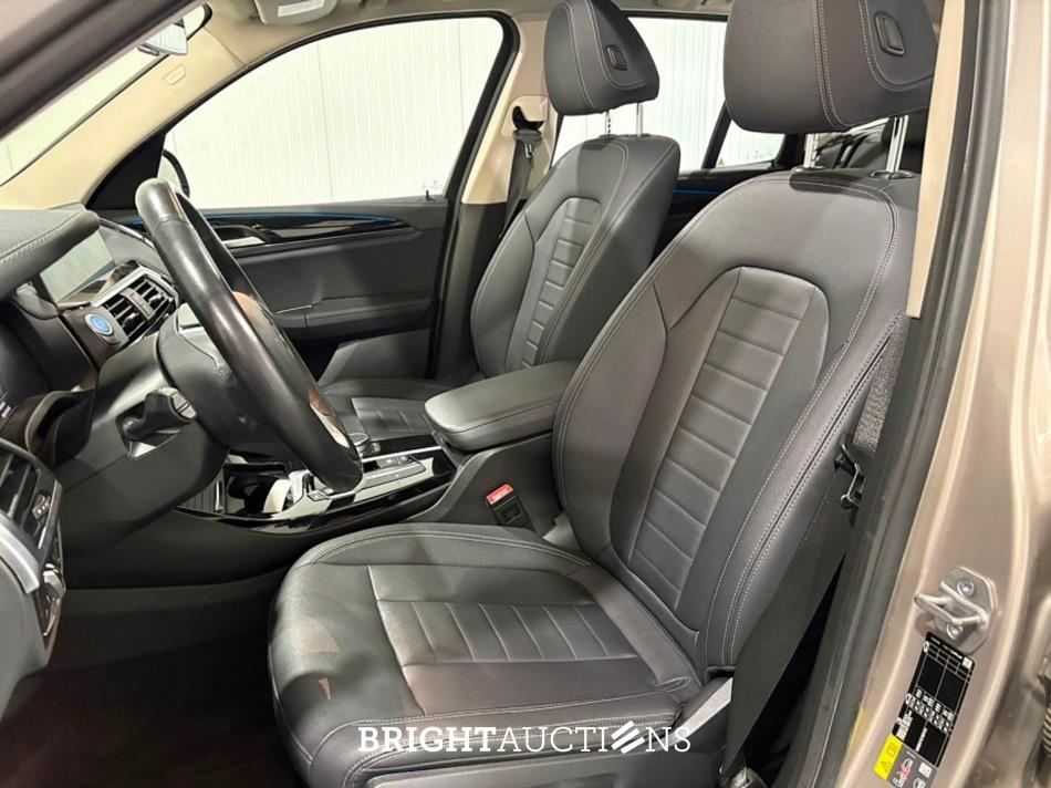 BMW iX3 Executive 80 kWh 286pk 2021 (Origineel-NL), L-550-KG