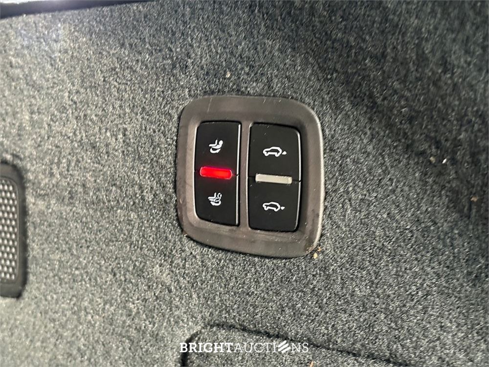 Porsche Cayenne E-Hybrid Platinum Edition 3.0 476pk 2022 (Origineel-NL), P-588-ZV