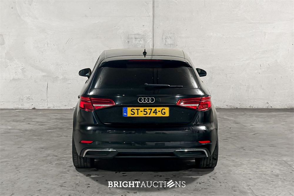 Audi A3 Sportback 1.4 e-tron Sport 204pk 2017, ST-574-G