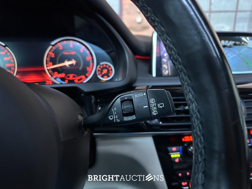 BMW X5 xDrive50i 4.4 V8 M-Sport High Executive F15 449pk 2017, K-353-TD