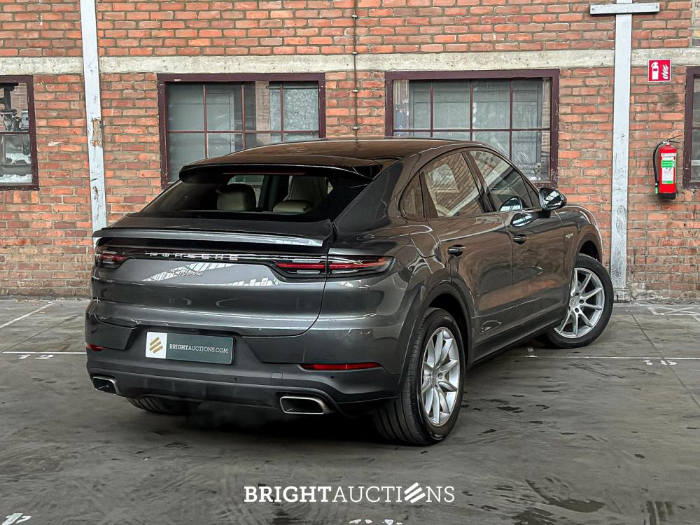 Porsche Cayenne Coupe 3.0 V6 E-Hybrid Sport-Chrono 462pk 2020, GTF-64-G

