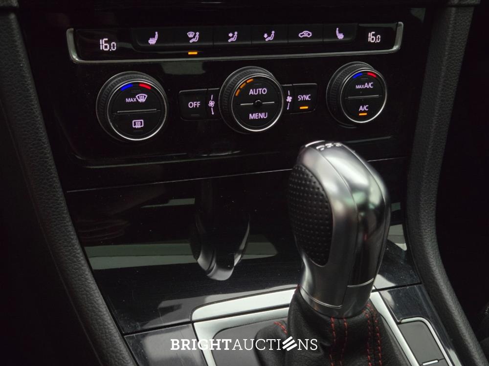 Volkswagen Golf GTI Performance 2.0 TSI 230pk 2017, K-602-NZ