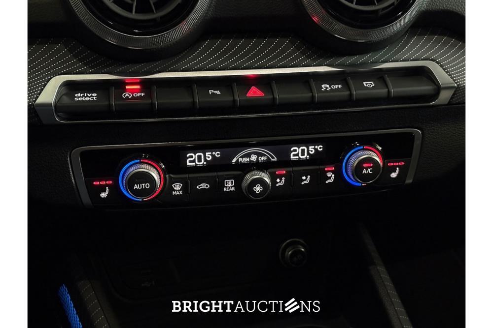 Audi SQ2 Turboblauw 2.0 TFSI Quattro 300pk 2021, P-377-DB