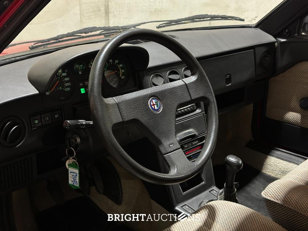 Alfa Romeo 33 1.3s SportWagon 86pk 1988, TP-58-GD