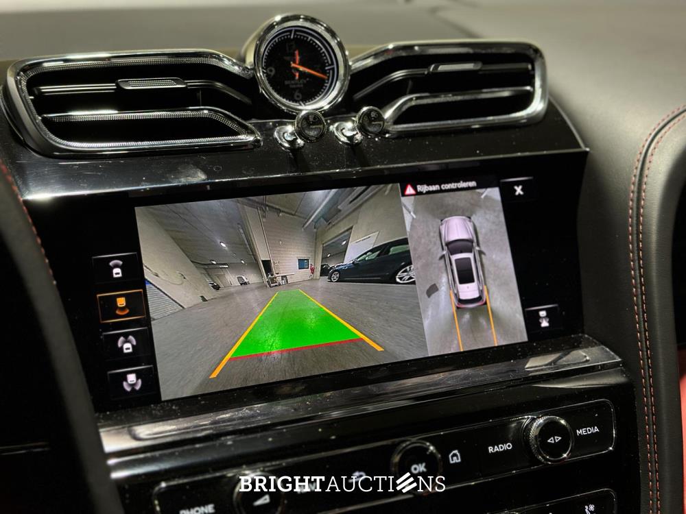 Bentley Bentayga 4.0 V8 S 549pk 2022 (Origineel-NL), P-719-VF