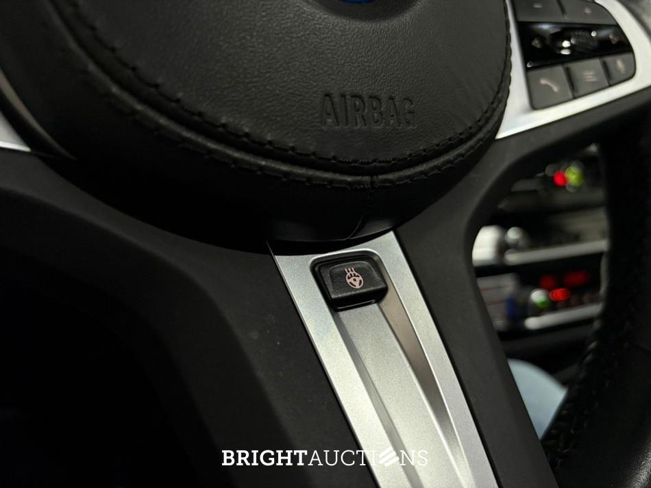 BMW 530e Touring Business Edition Plus M-Pakket 292pk 2023 (Origineel-NL) 5-Serie, S-330-LL