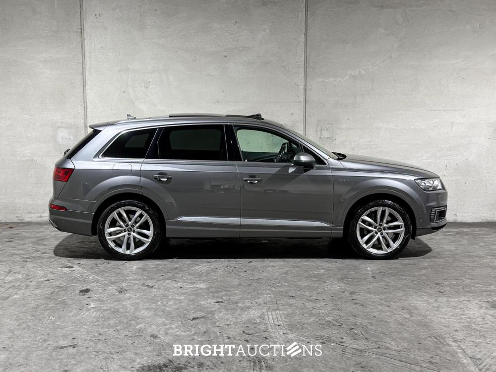 Audi Q7 3.0 TDI V6 e-tron Quattro Sport S-Line 258pk 2016 (Origineel-NL & 1e Eigenaar) Plug-In Hybrid, NB-194-Z (BTW AUTO)