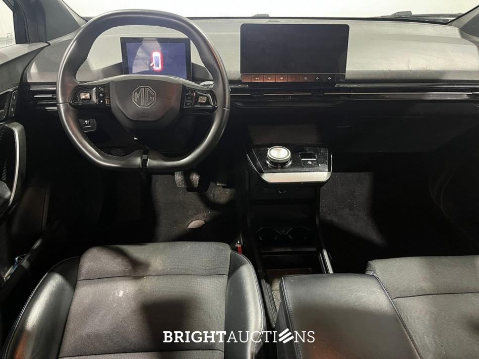 MG MG4 Luxury 64 kWh 204pk 2024 (Origineel-NL), Z-762-JD