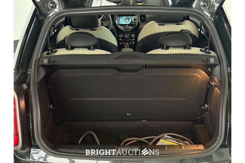 MINI Cooper Camden Plus Edition 33 kWh 184pk 2023 (Origineel-NL), S-308-XP