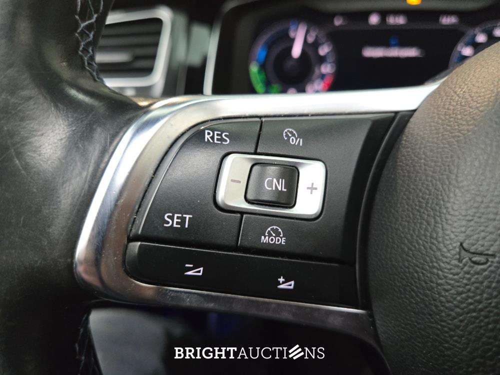 Volkswagen Golf GTE 1.4 TSI 150pk 2016 (Origineel-NL), ND-044-P