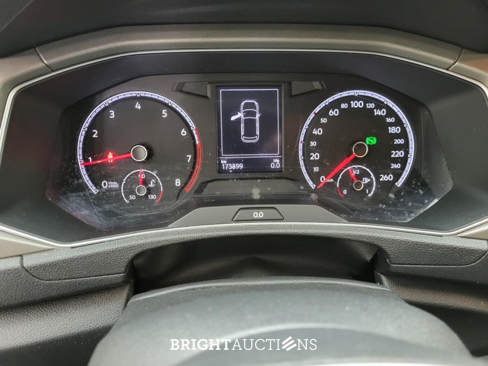 Volkswagen T-Roc Business 1.5 TSI 150pk 2021 (Origineel-NL), L-253-HG