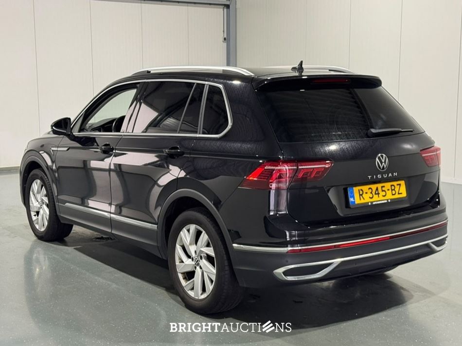 Volkswagen Tiguan Life 1.5 TSI 150pk 2022 (Origineel-NL), R-345-BZ