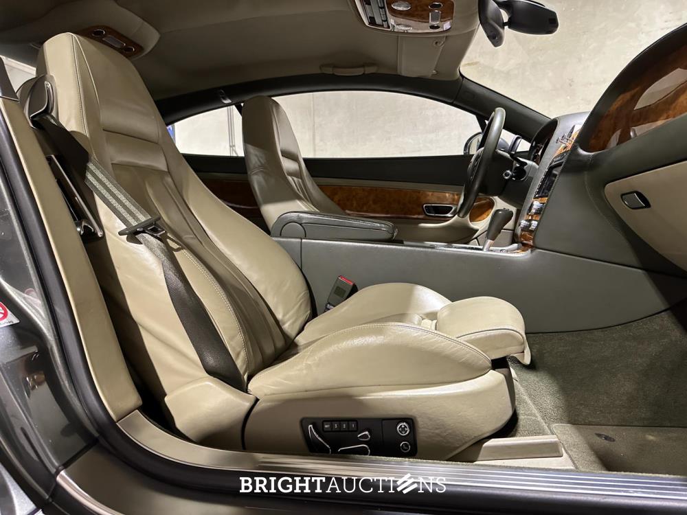 Bentley Continental GTC 6.0 W12 560pk 2004, 43-NV-TN