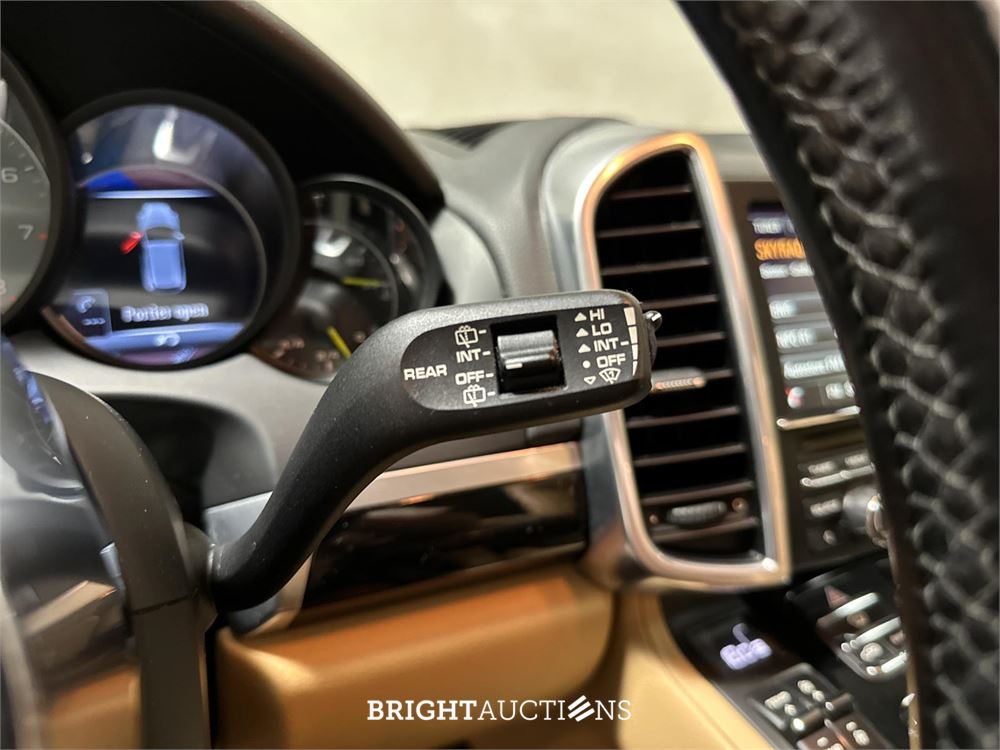 Porsche Cayenne 3.0 V6 S E-Hybrid 416pk 2014 (Origineel-NL), 1-ZDG-21