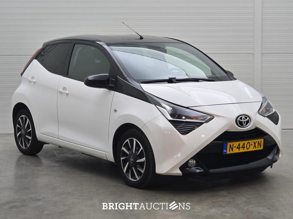 Toyota Aygo VVT-i x-cite ultimate 1.0 72pk 2022 (Origineel-NL), N-440-XN