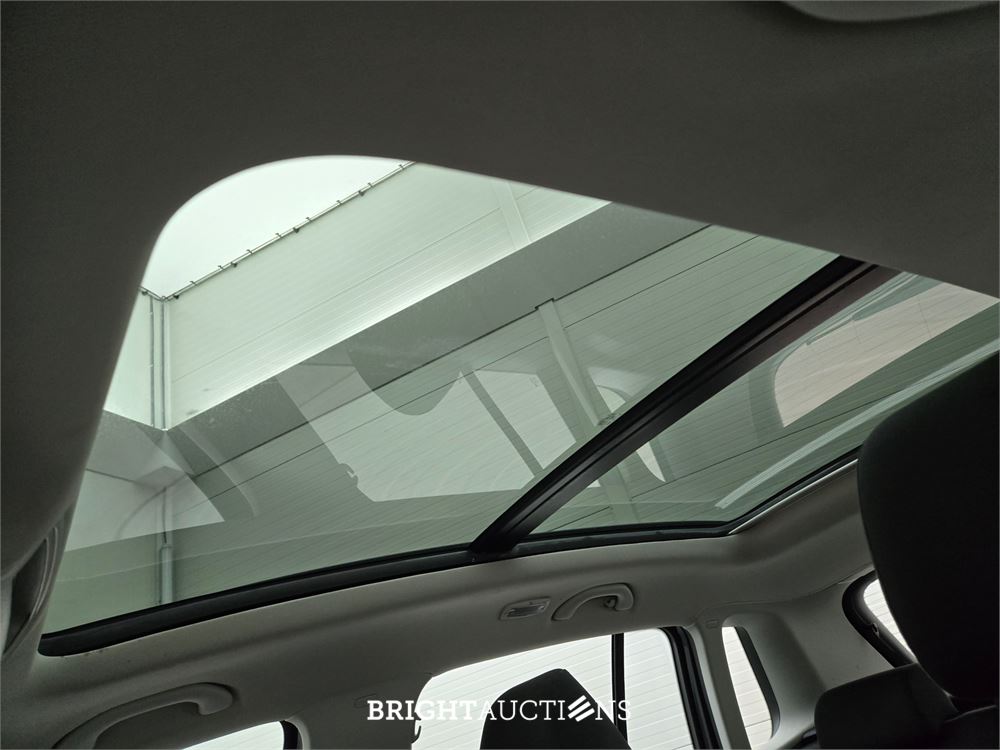 Volkswagen Tiguan Connected Series 1.4 TSI 125pk 2016, R-465-XL