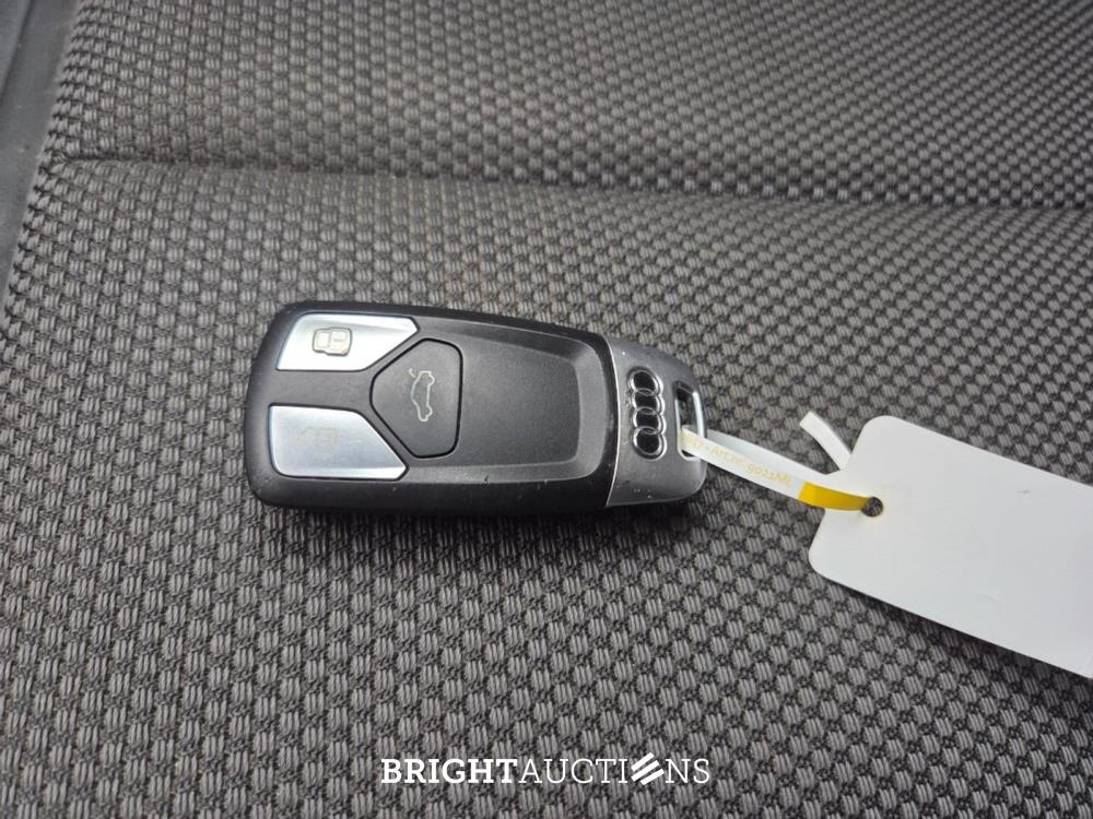 Audi Q5 Sport 2.0 TDI Quattro 190pk 2018 (Origineel-NL), RK-289-Z