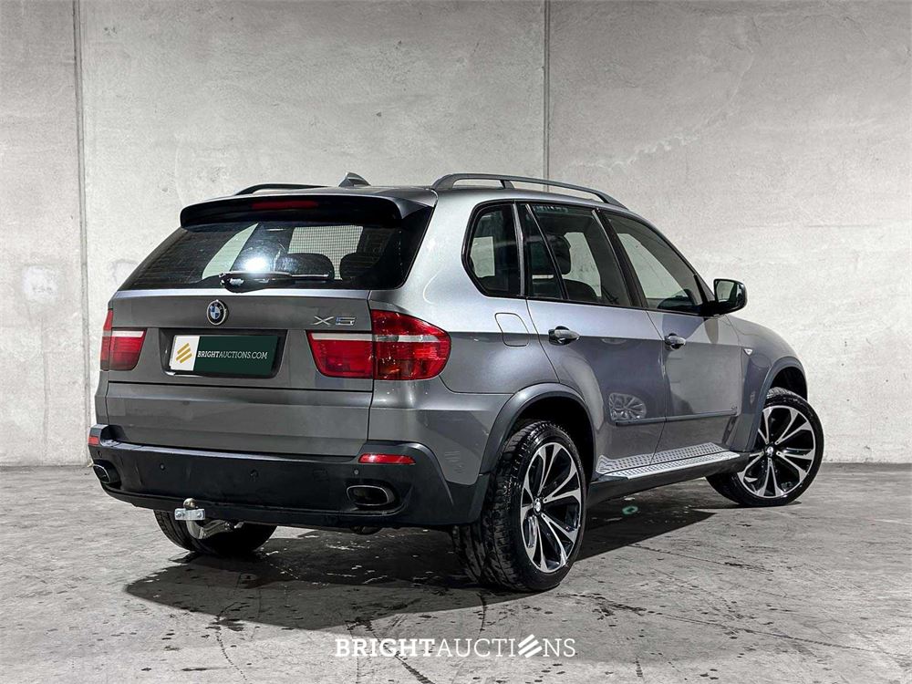 BMW X5 xDrive48i 4.8 V8 E70 355pk 2007, P-834-RB Youngtimer