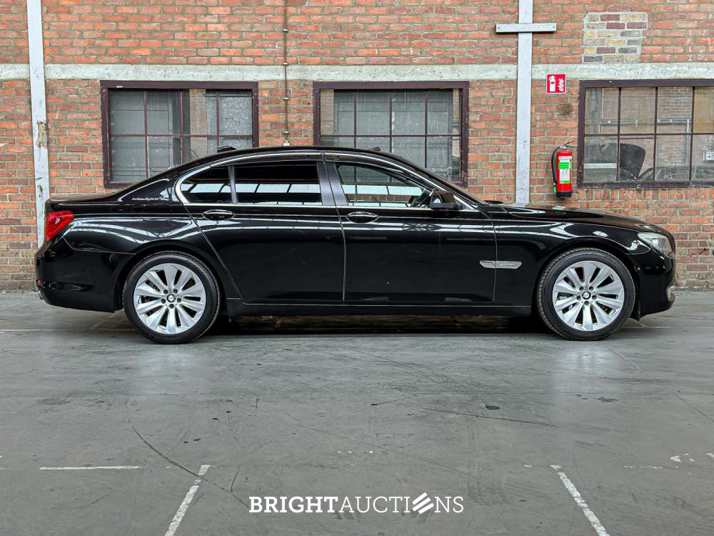 BMW ActiveHybrid7 F04 4.4 V8 7-serie 465pk 2011 -Youngtimer-