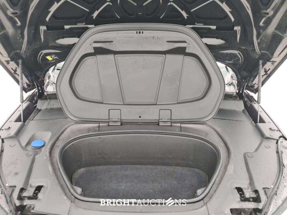 Volvo XC40 Recharge PLUS 70 kWh 231pk 2022 (Origineel-NL), R-756-TS