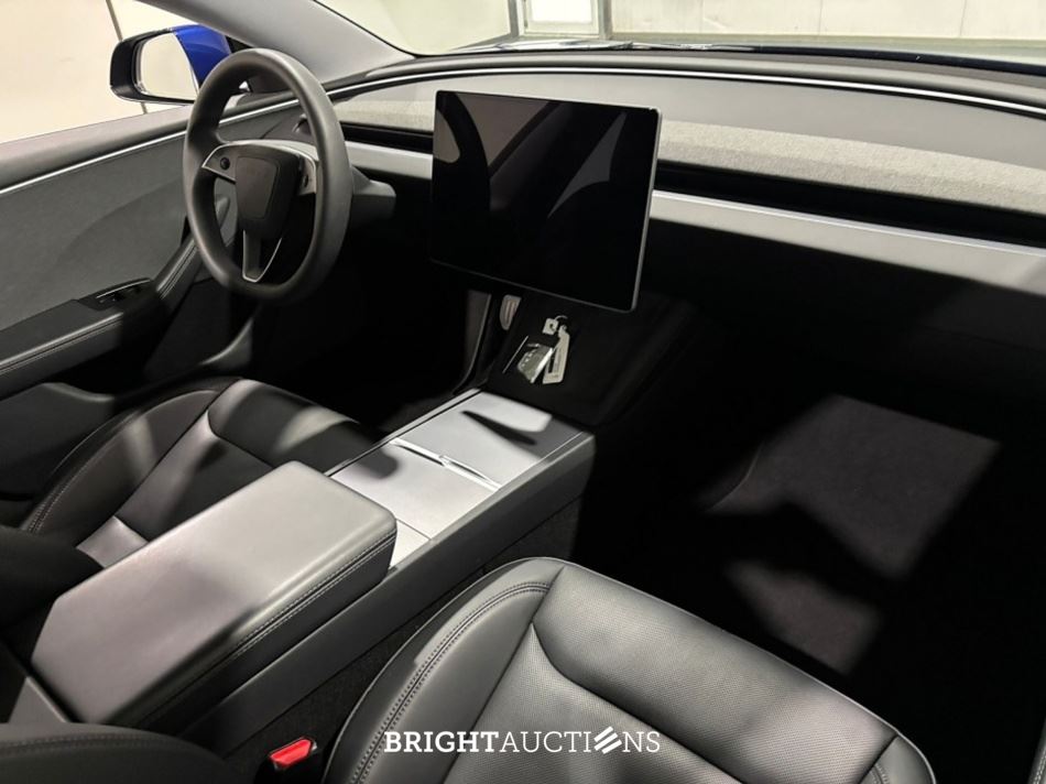 Tesla Model 3 RWD Highland 19 inch 60 kWh 283pk 2023 (Origineel-NL), X-156-DB