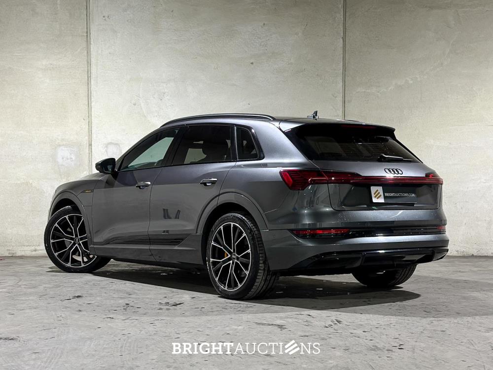 Audi e-tron 55 Quattro S Edition 95 kWh 408pk 2022 (Origineel-NL+1e eigenaar), R-708-BR