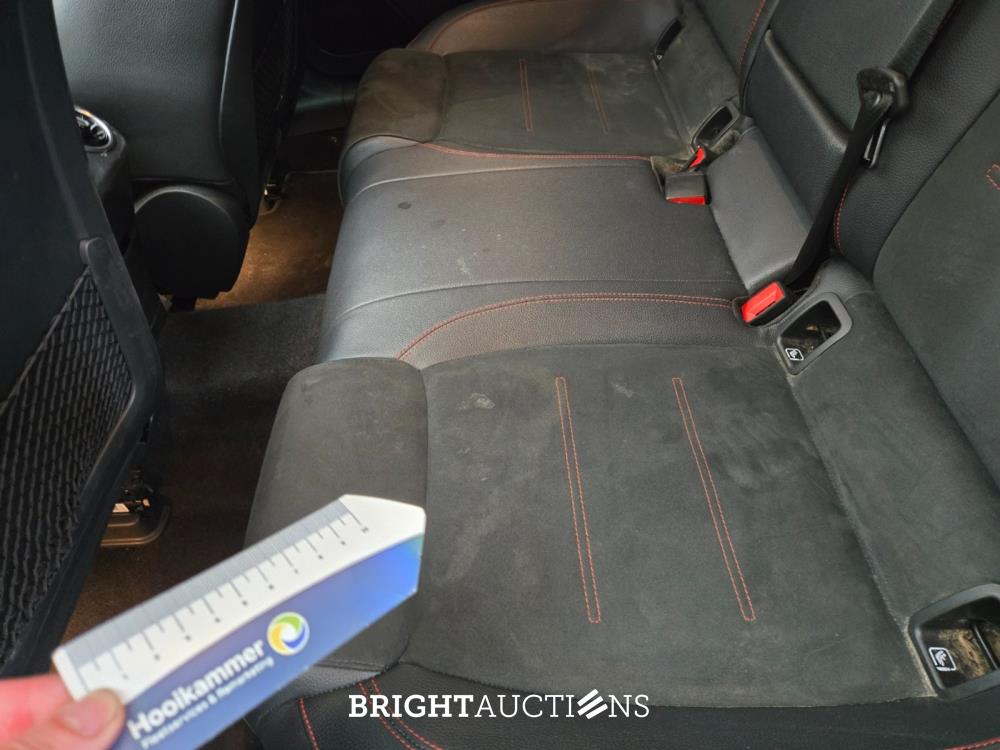 Mercedes-Benz CLA180 Business Solution AMG 136pk 2020 (Origineel-NL) CLA-Klasse, H-073-FV