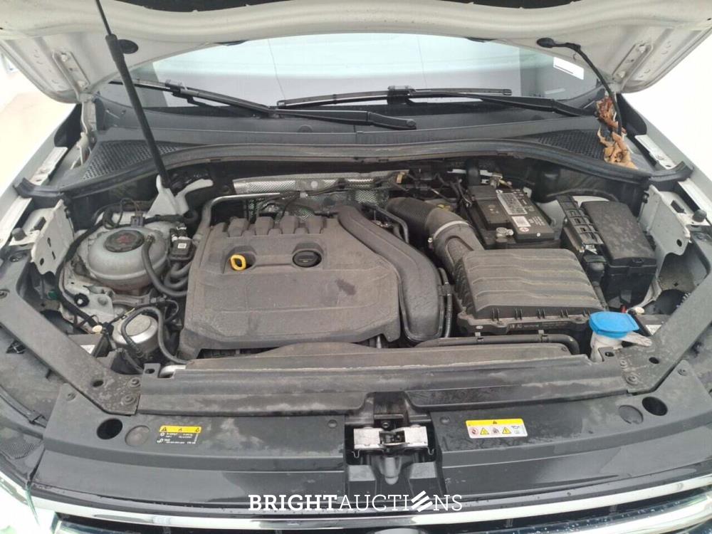 Volkswagen Tiguan R-Line 1.5 TSI 150pk 2021 (Origineel-NL), K-340-VD