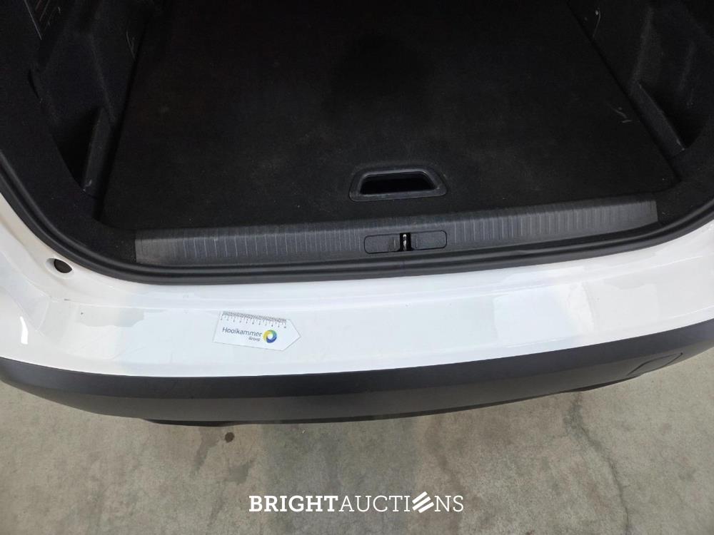 Citroen C4 Feel 1.2 Puretech 131pk 2023, HJT-43-N