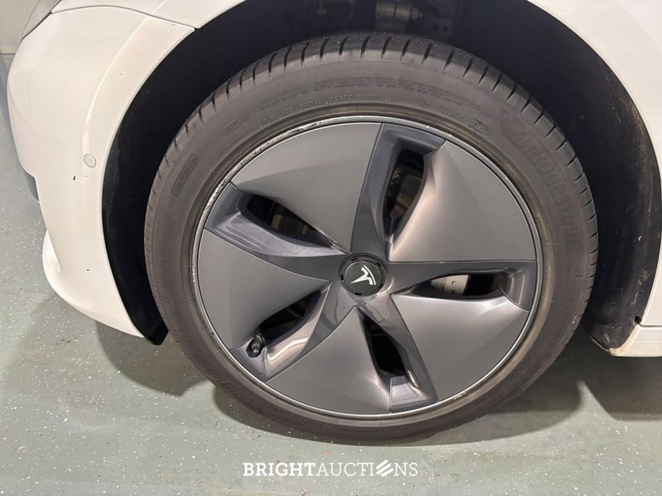 Tesla Model 3 Standard RWD Plus 60 kWh 238pk 2019 (Origineel-NL), G-097-DX