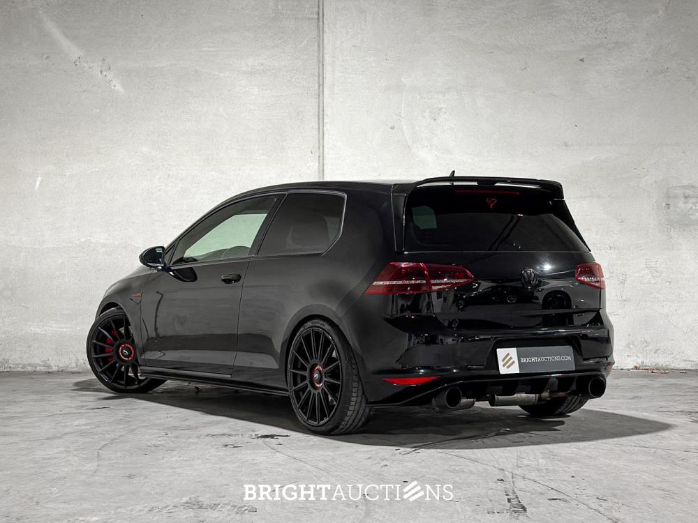 Volkswagen Golf GTI Performance (VII / MK7 / Golf 7) 396pk 2014 
