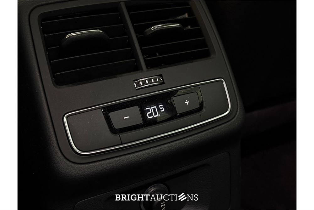 Audi A4 35 Pro Line TFSI 149pk 2020 (Origineel-NL), J-439-NH