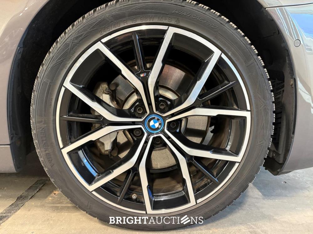 BMW 530e Business Edition Plus 292pk 2022 (Origineel-NL) 5-Serie, P-196-KV