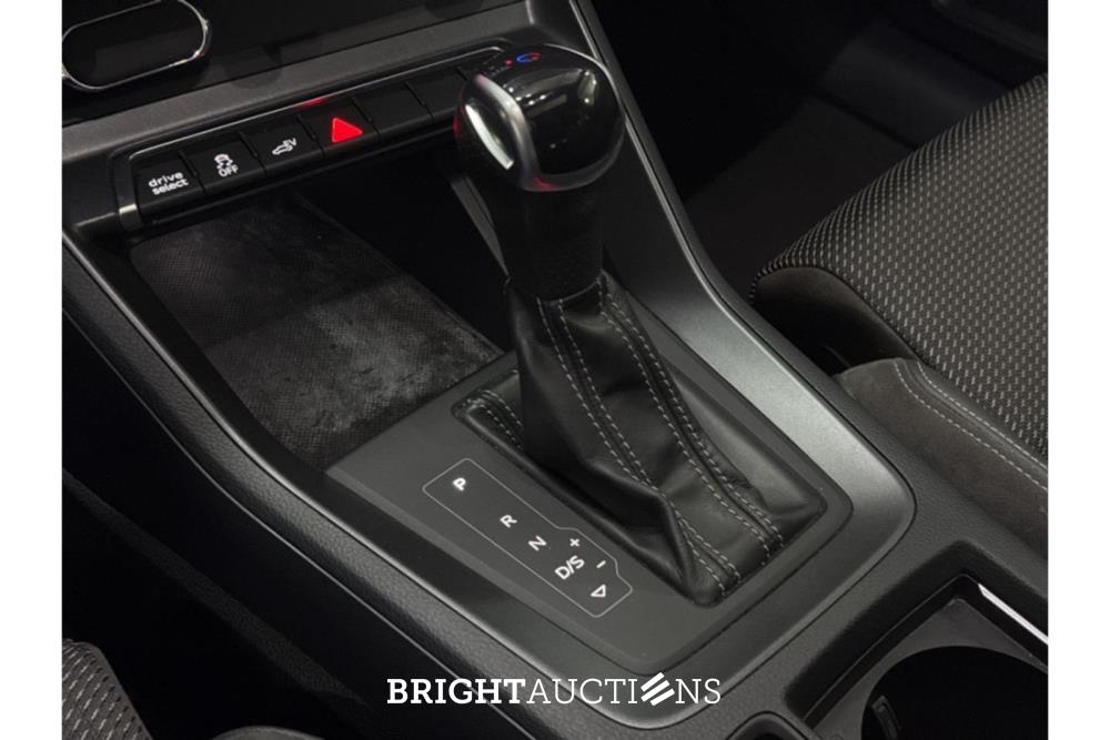 Audi Q3 45 e S Edition TFSI 266pk 2022 (Origineel-NL), P-122-PB