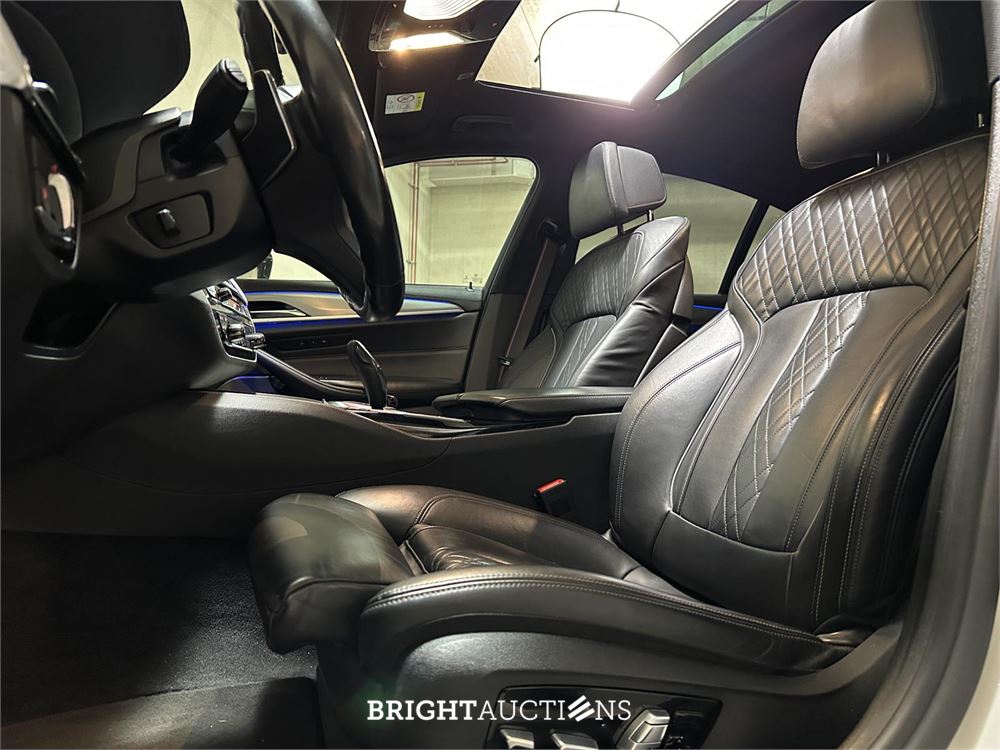 BMW M550i xDrive High Executive 462pk 2018 5-serie, KKP-44-R