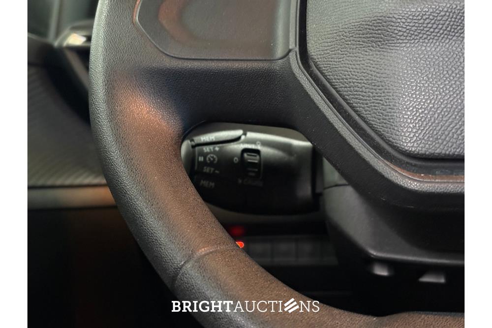 Peugeot 208 Like 1.2 PureTech 74pk 2022 (Origineel-NL), P-876-FX