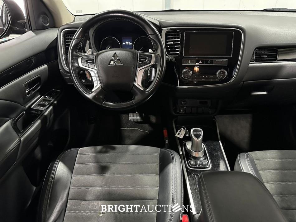 Mitsubishi Outlander PHEV Pure 2.4 311pk 2020 (Origineel-NL), H-948-BK