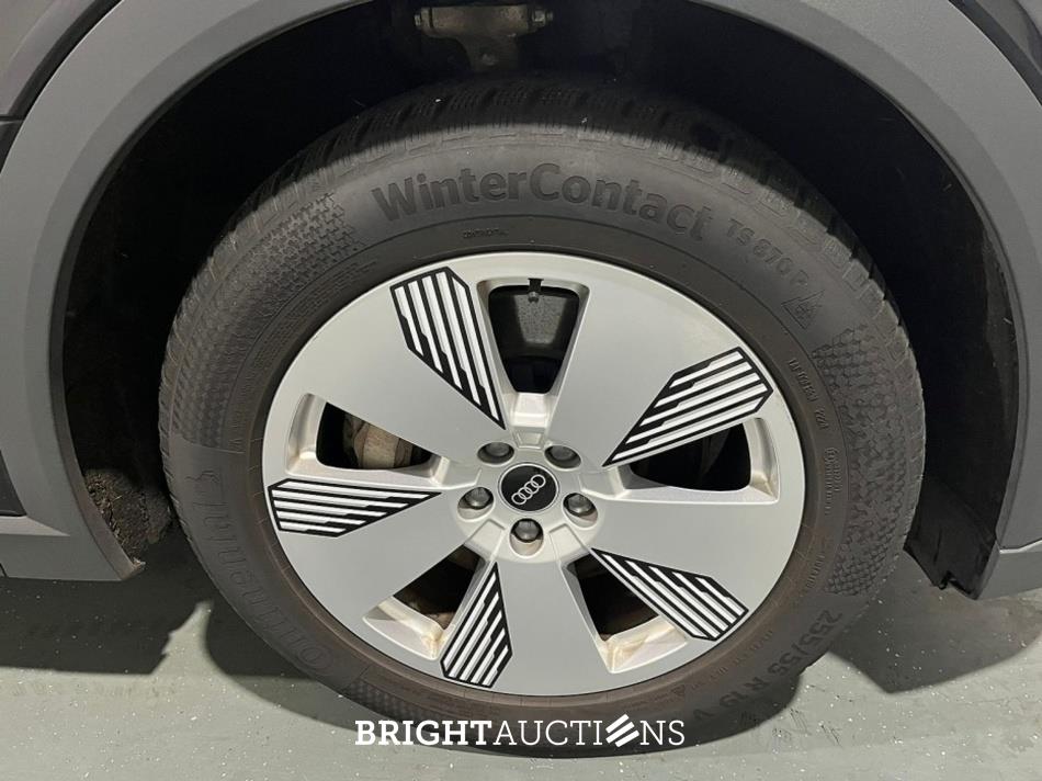 Audi e-tron 55 edition Quattro 95 kWh 408pk 2022 (Origineel-NL), P-016-NL