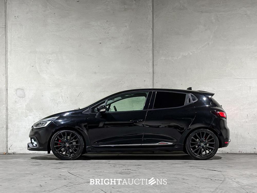 Renault Clio 1.6 R.S. Trophy 220pk 2015, K-787-PD