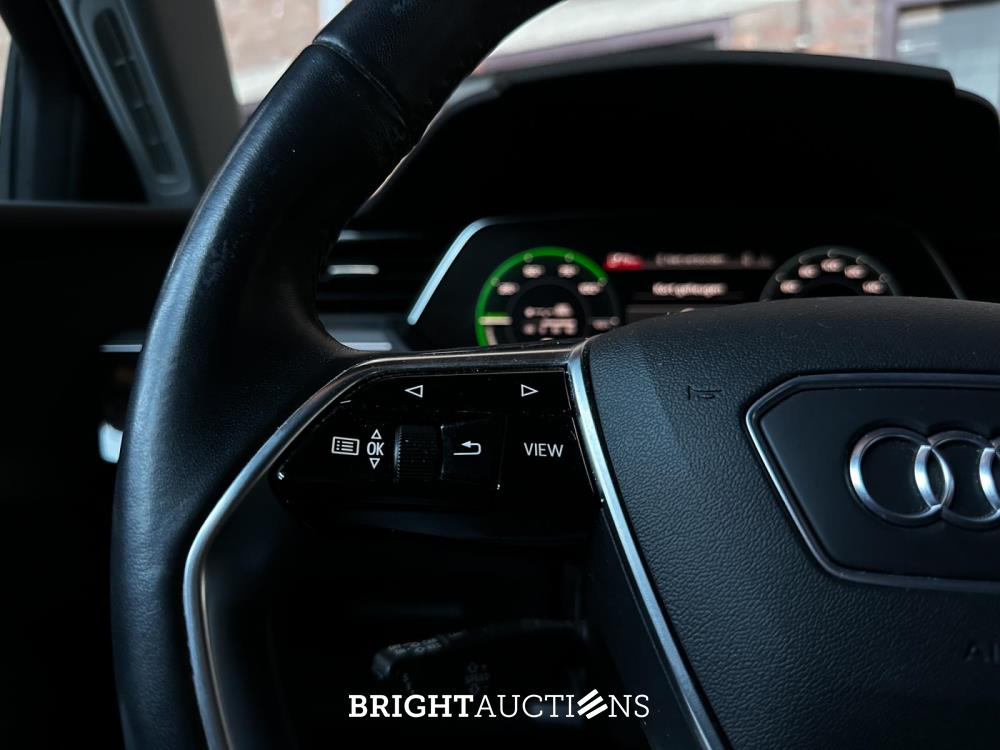 Audi e-tron 50 quattro edition 71 kWh 313pk 2020 (Origineel-NL+1e eigenaar), K-399-HL