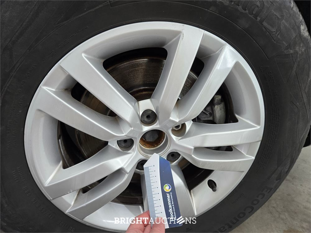 Volkswagen Tiguan Connected Series 1.4 TSI 125pk 2016, R-465-XL