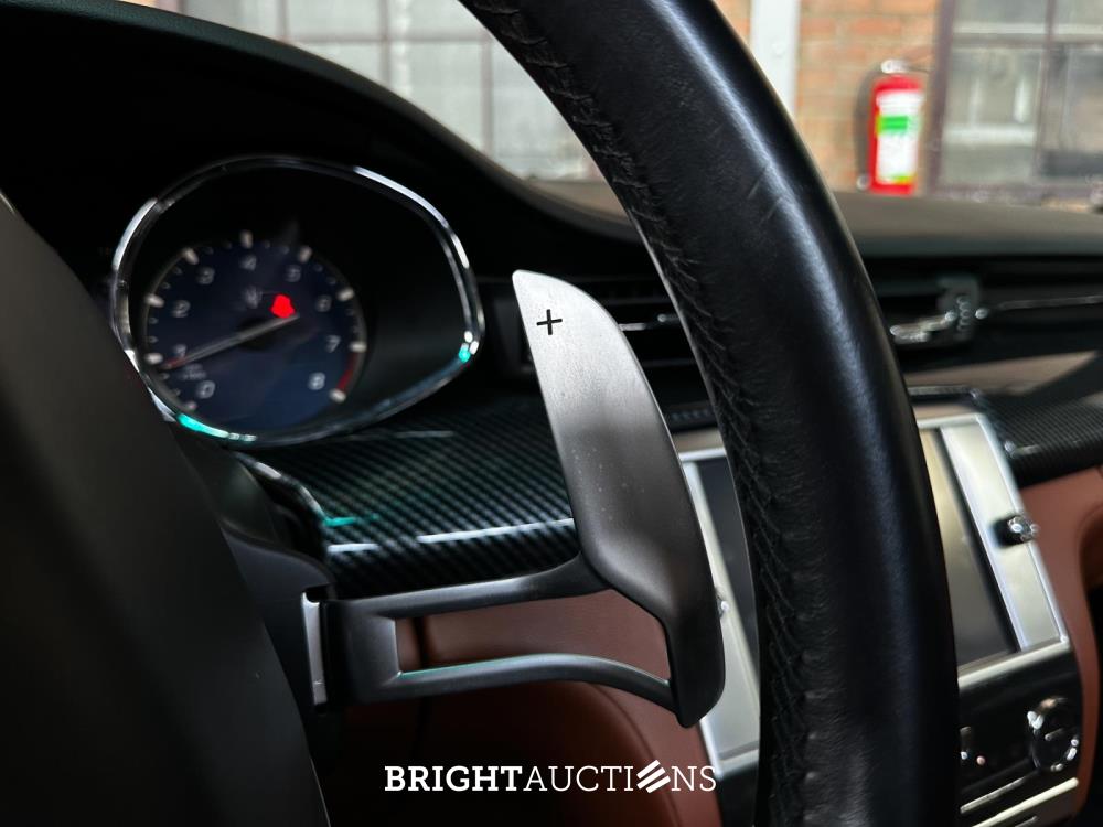 Maserati Quattroporte GTS 3.8 V8 531pk 2013 (CARBON) (29.000 KM)