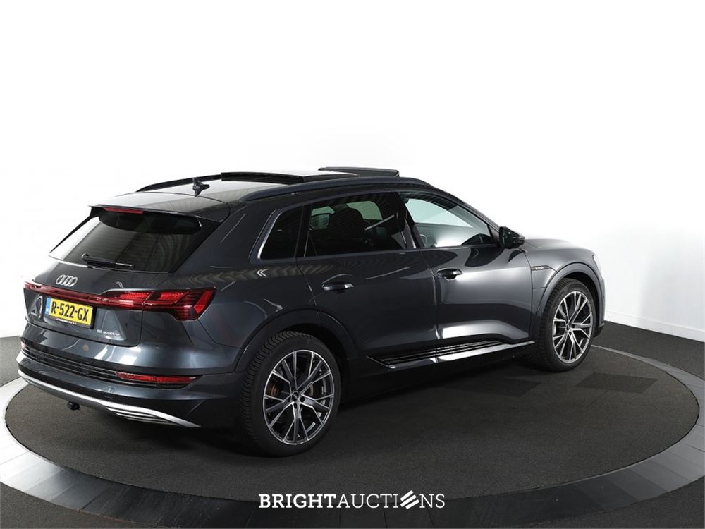 Audi e-tron 55 Advanced edition Plus Quattro 95 kWh 2022 (Origineel-NL), R-522-GX