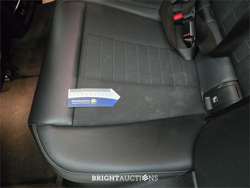 BMW 330e 3-serie eDrive Edition 296pk 2020 3-Serie, GPV-56-P