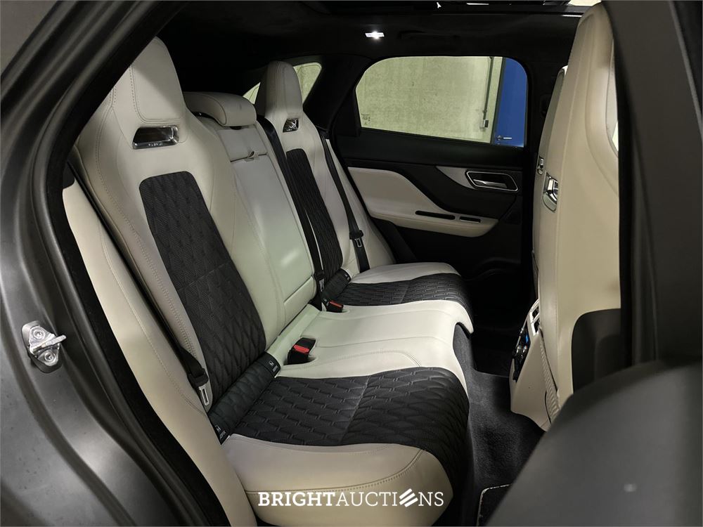 Jaguar F-Pace 5.0 V8 S/C AWD SVR 551pk 2019, T-214-ZB